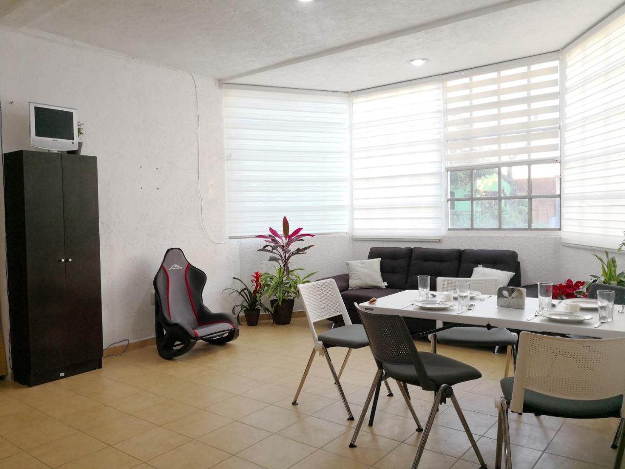 Kaban 44 Hostel *