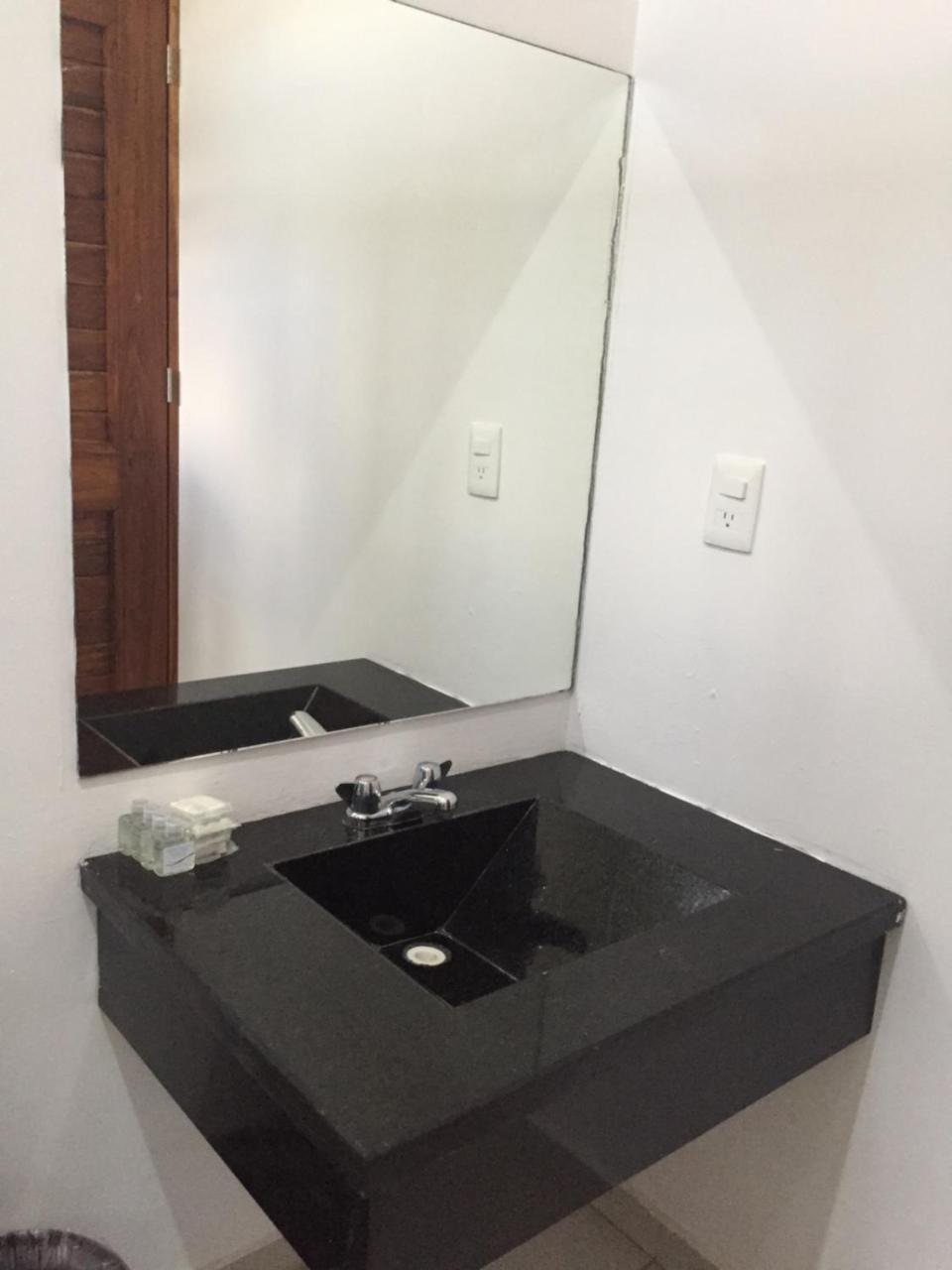 Quinta Perlas Condohotel Khách sạn hẻo lánh Playa del Carmen