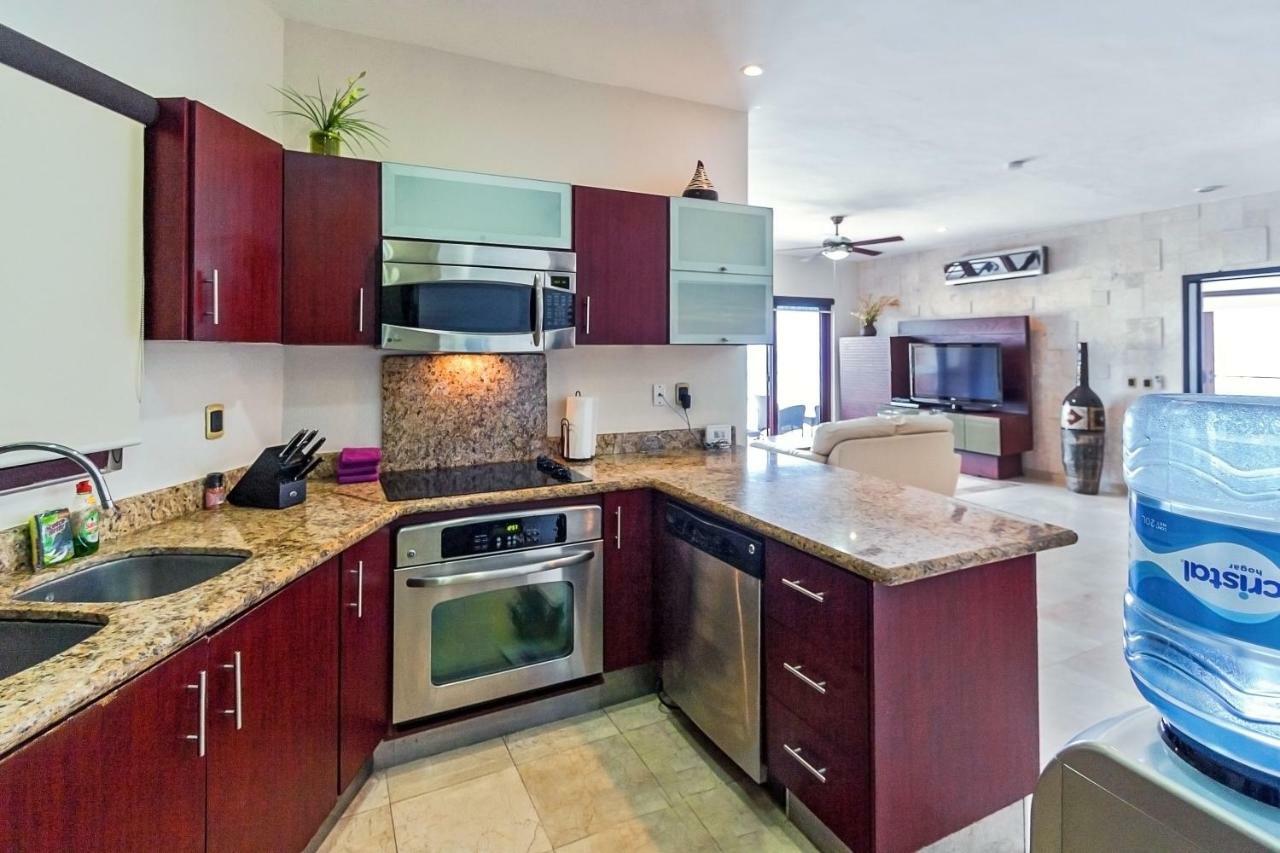 Penthouse Surf 408 - Beachfront Stunning Oceanview - At El Faro Playa del Carmen