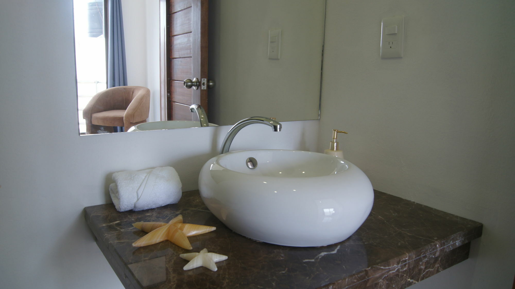 Khách sạn hẻo lánh Quinta Perlas Condohotel Playa del Carmen