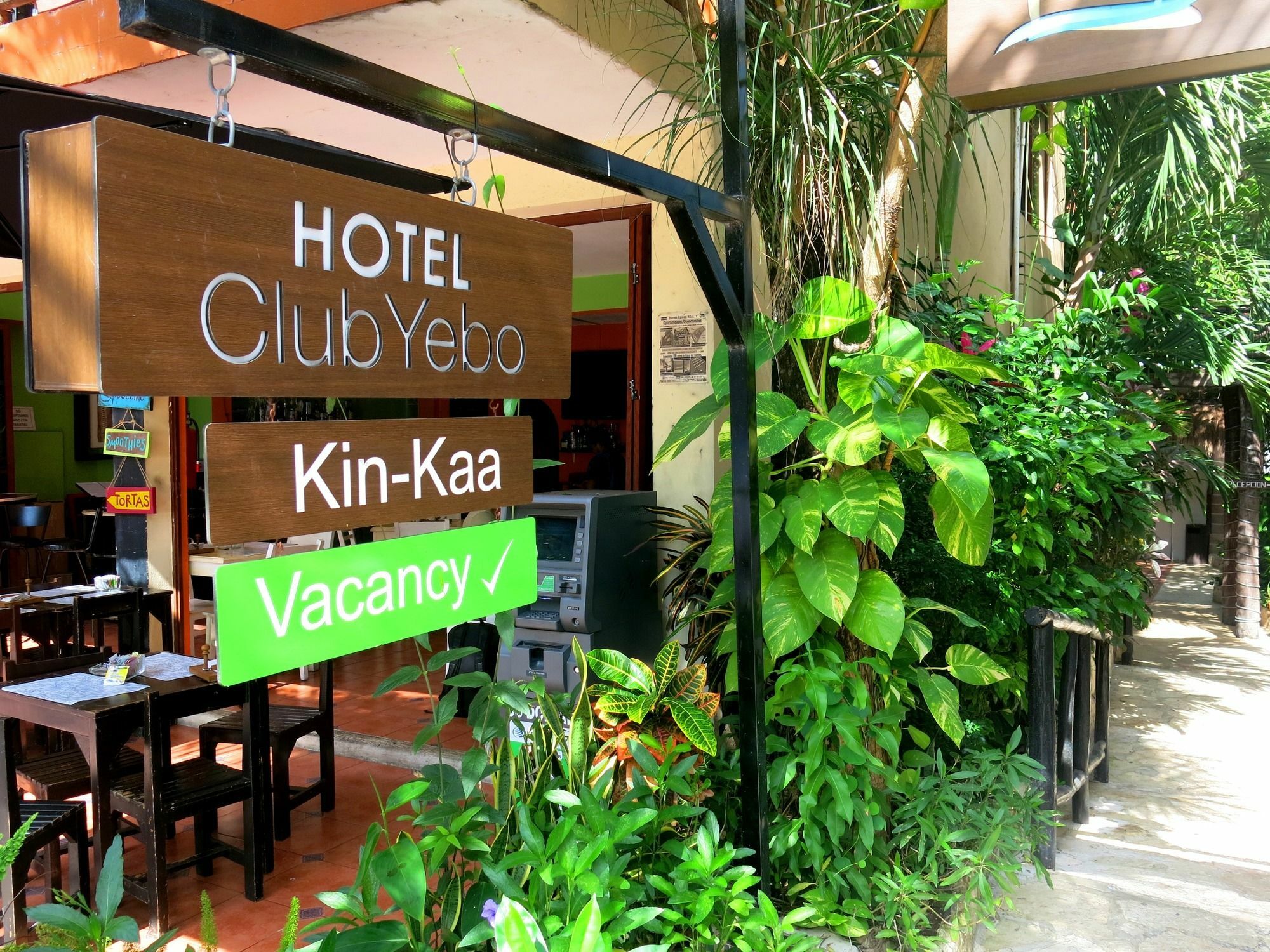 Club Yebo Hotel