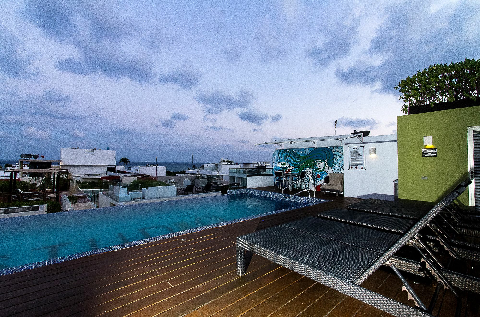 One Luxury By Imexico *