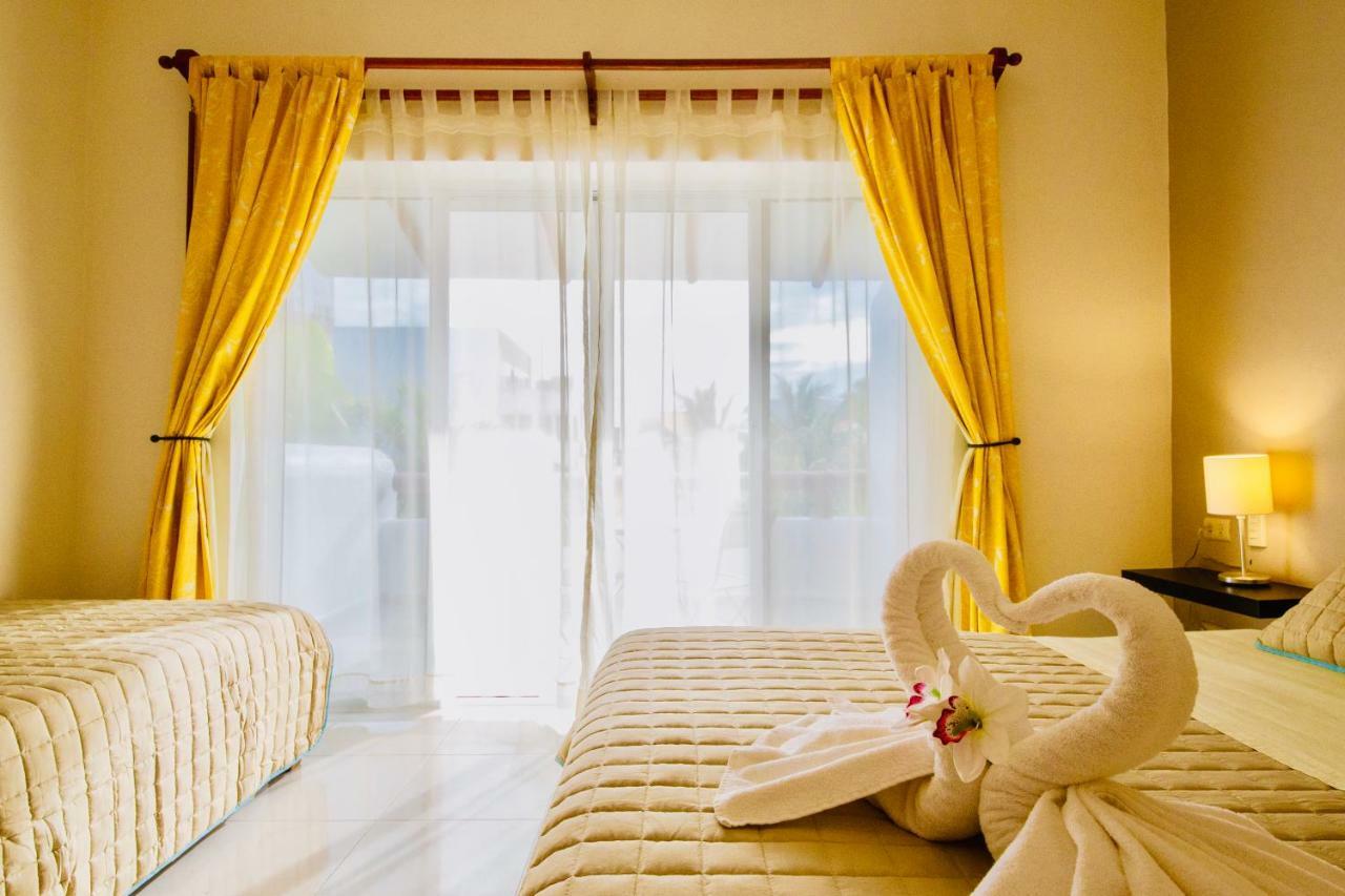Gorgeous 11 People Comfort With Pool Playacar Phase 2 Villa *