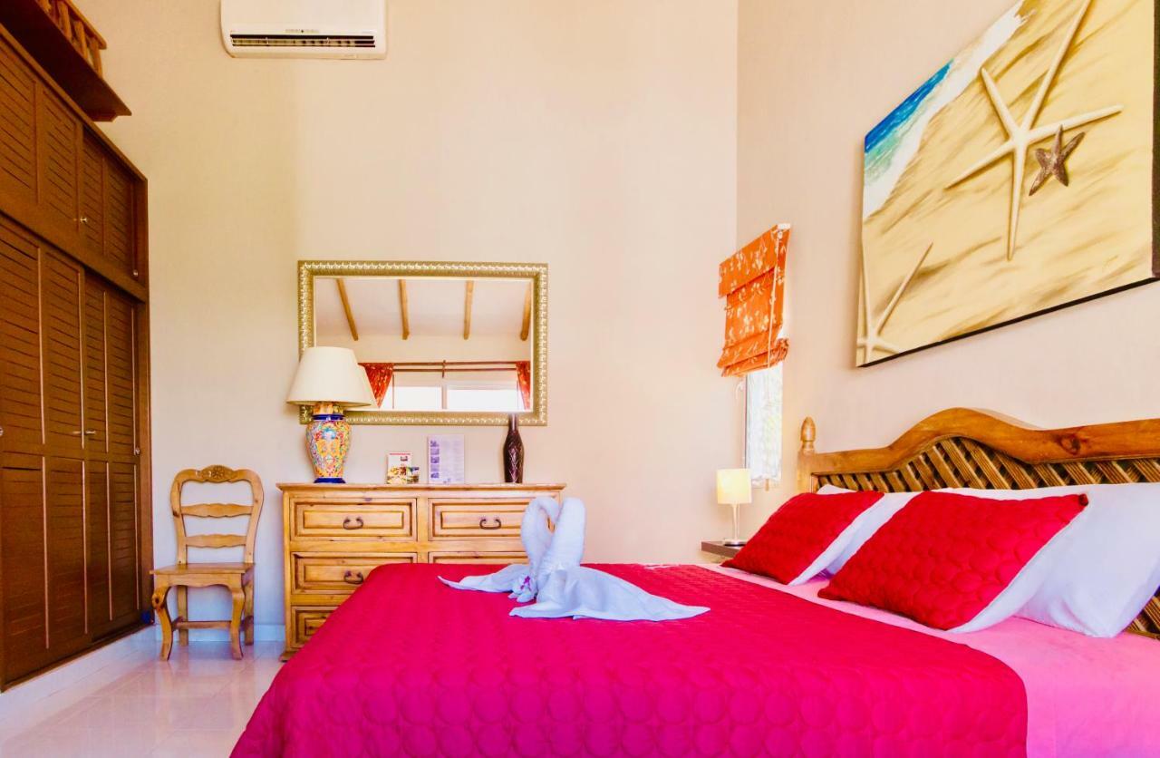 Gorgeous 11 People Comfort With Pool Playacar Phase 2 Villa *