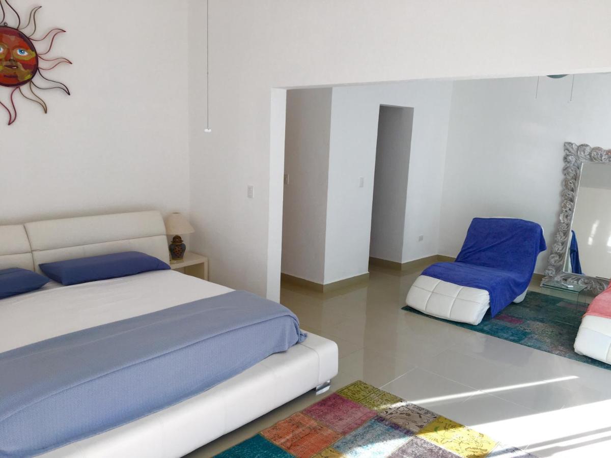 Casa Rioja Playacar Bed & Breakfast *