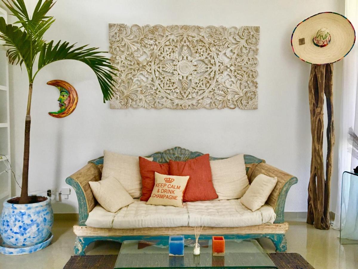 Casa Rioja Playacar Bed & Breakfast *