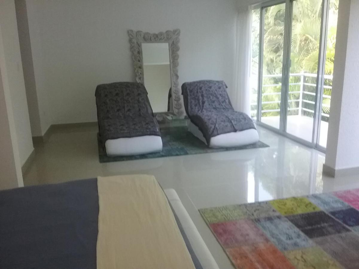 Casa Rioja Playacar Bed & Breakfast *