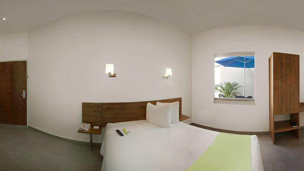 Khách sạn One Playa del Carmen