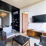 Ceren Luxury Apartments # 503A