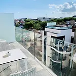 1 Block From The Ocean And 5Thav