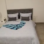 Lujoso Departamento En La Quinta Avenida