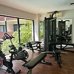 Tropical 3Br Pool Near 5Th Avenue & Beach