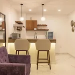 Collection O Hotel Marvic