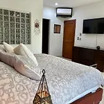 Luxury Oasis In Playacar - Tropical Pool