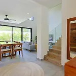 Cozy Getaway Shared Pool & Cenote Access