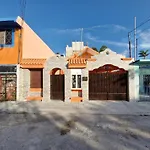 Casa Para 18 Personas Con Ac, Cocina Y A 10 Min De La Playa