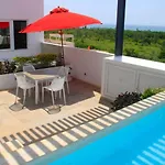 Stylish Studio Steps From 5Th Ave And Beach