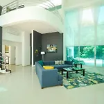 White House By Vimex