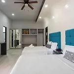 Casa Kaoba Hotel & Suites