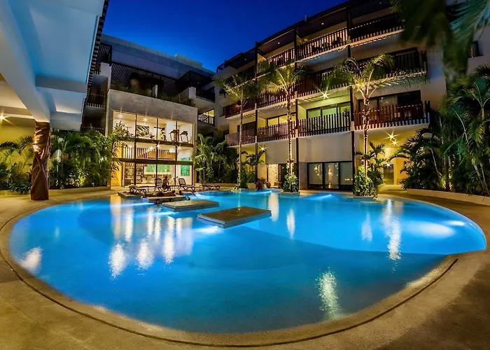 Tropical 3Br Pool Near 5Th Avenue & Beach