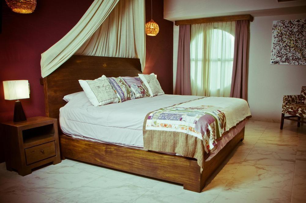 Khách sạn Soho Playa 4*