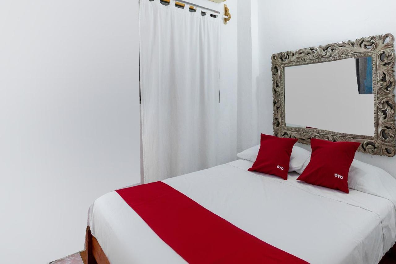 Hotel Oyo Roma