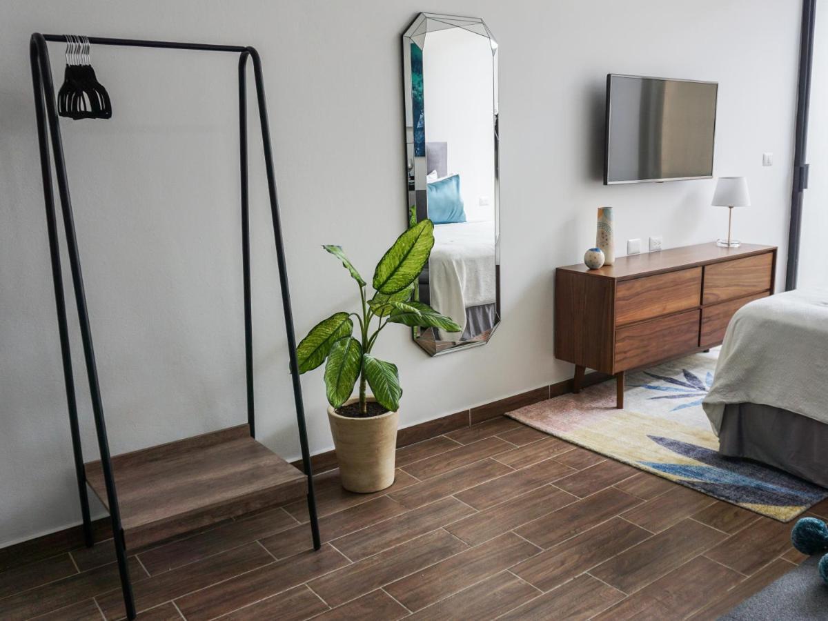 Apartment Cozy With Wifi & Netflix *