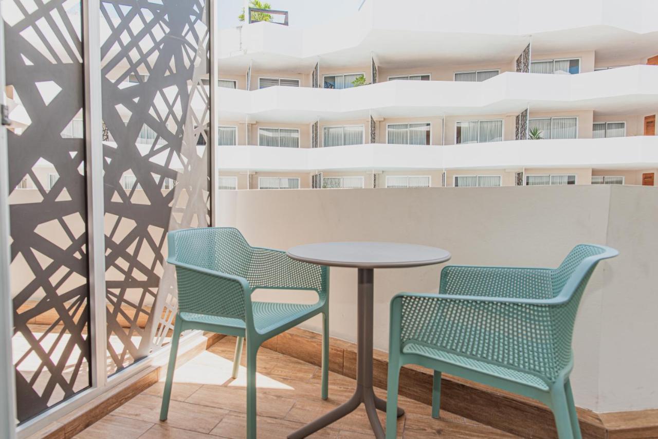 The Gallery Playa De Carmen Apartment