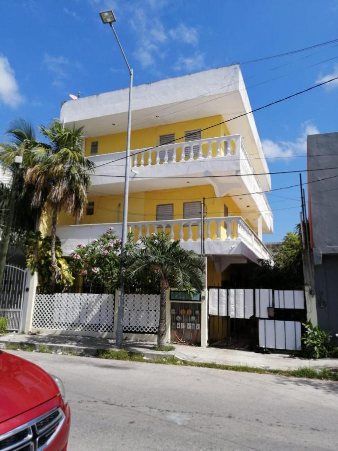 Colibri Apartment *