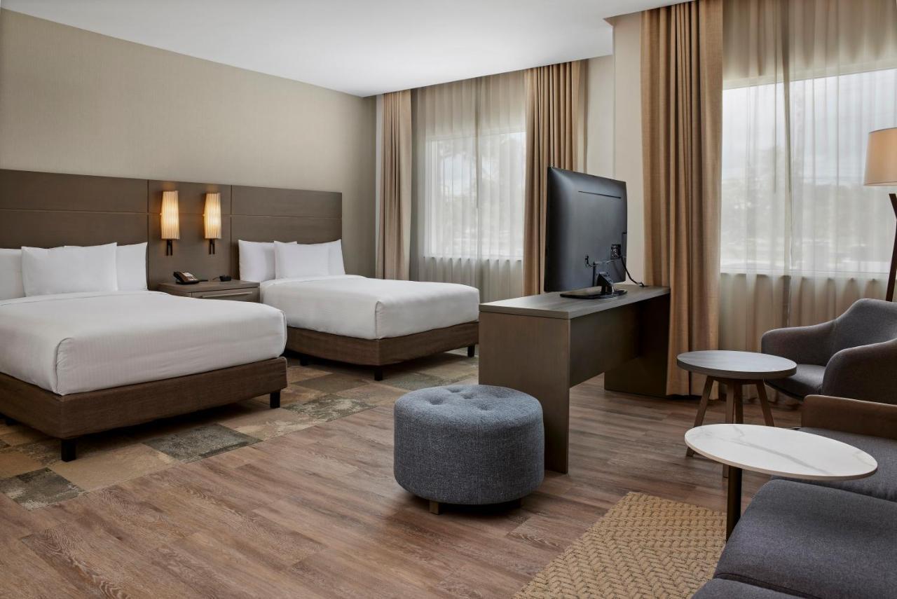 Hotel By Marriott Playa del Carmen