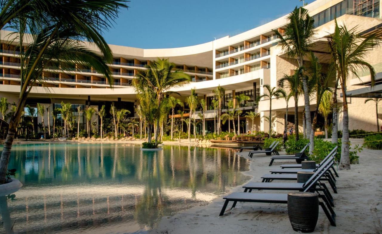 Resort Secrets Moxché - Adults Only -