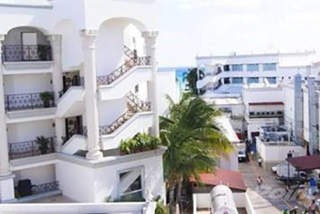 Playa Gem-a Unique Penthouse In Heart Of Downtown! Сasa de vacaciones Playa del Carmen