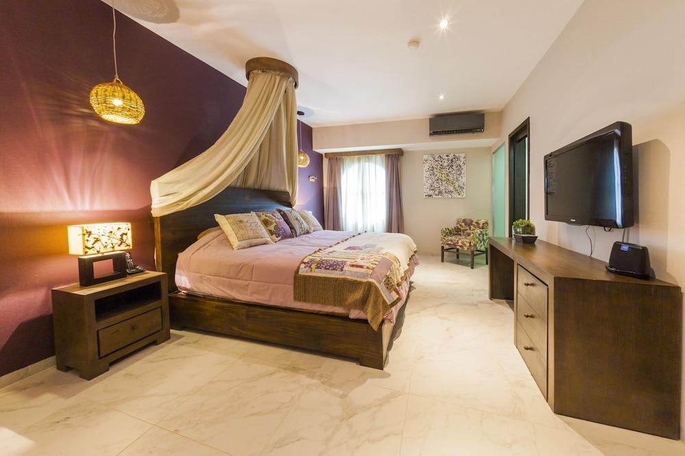 Khách sạn Soho Playa 4*