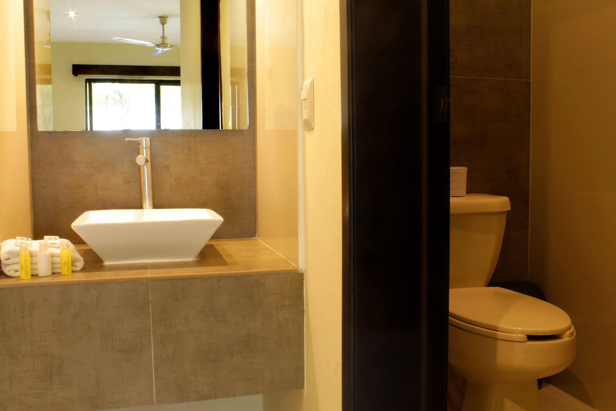 Nautilus Khách sạn 3*