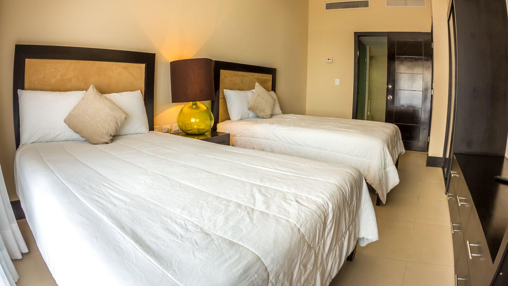 Aparthotel Aldea Beachside Condo By Bvr 3*