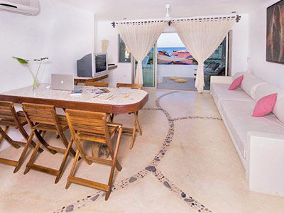 Hotel The Blue Pearl