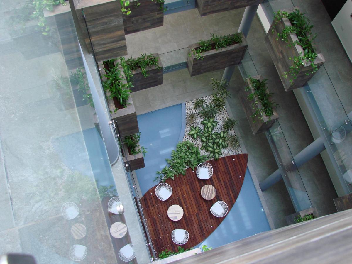 Aparthotel Onebr W Balcony Or Small In Playa Del Carmen, Bbq, Pool Infinite, Whirlpool, Ac, Tv Smart, 200mb *