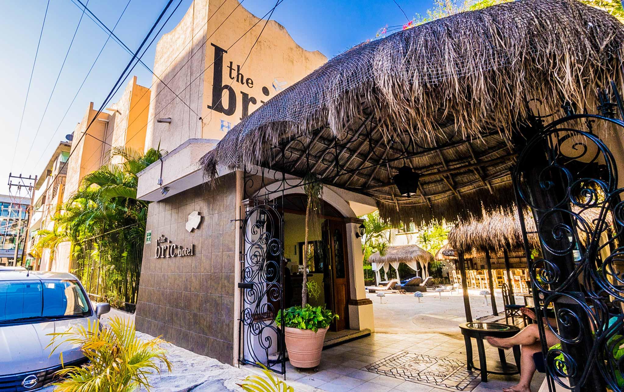 Hotel Bric & 3*