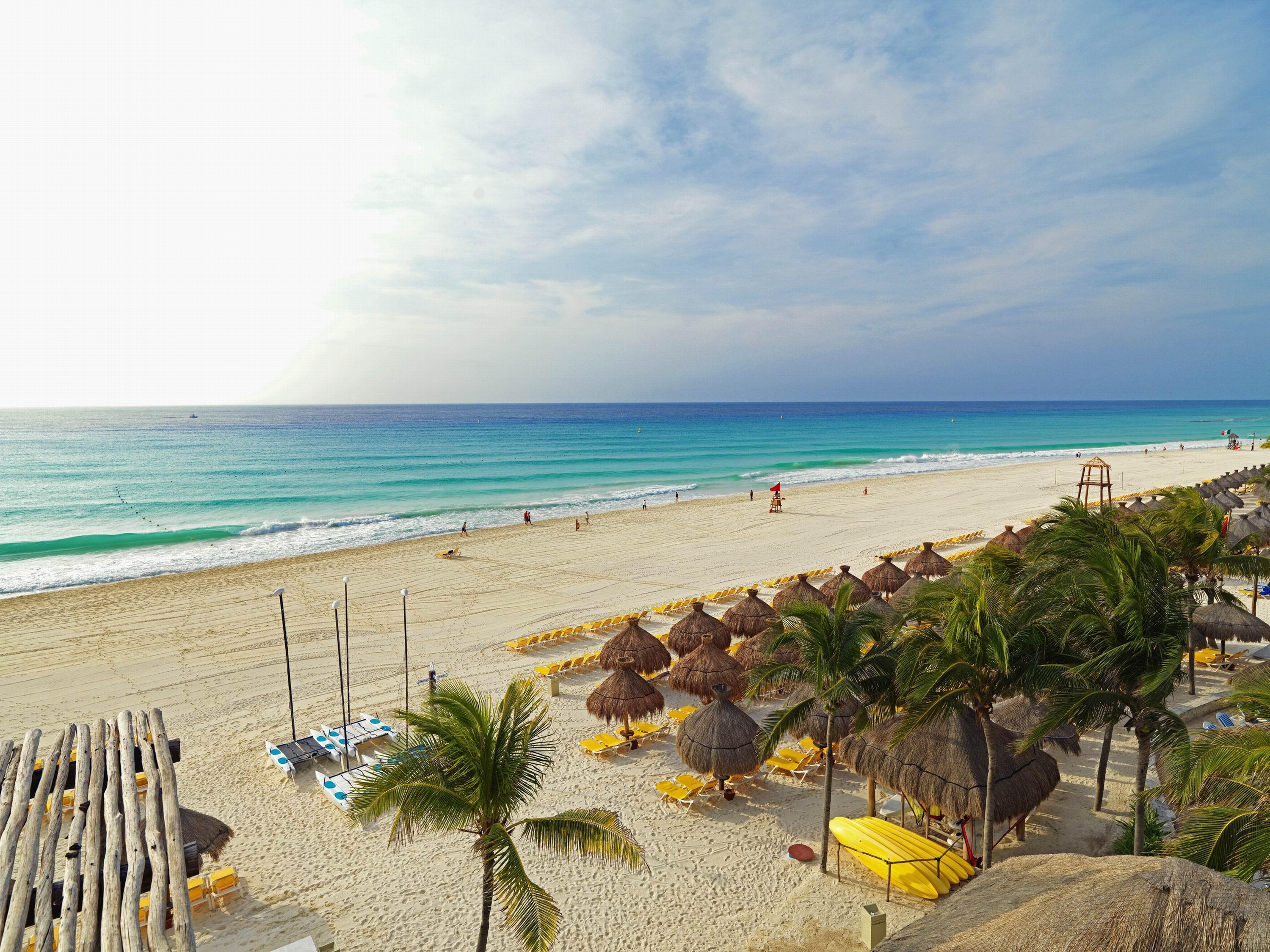 Khu nghỉ mát Iberostar Waves Tucan