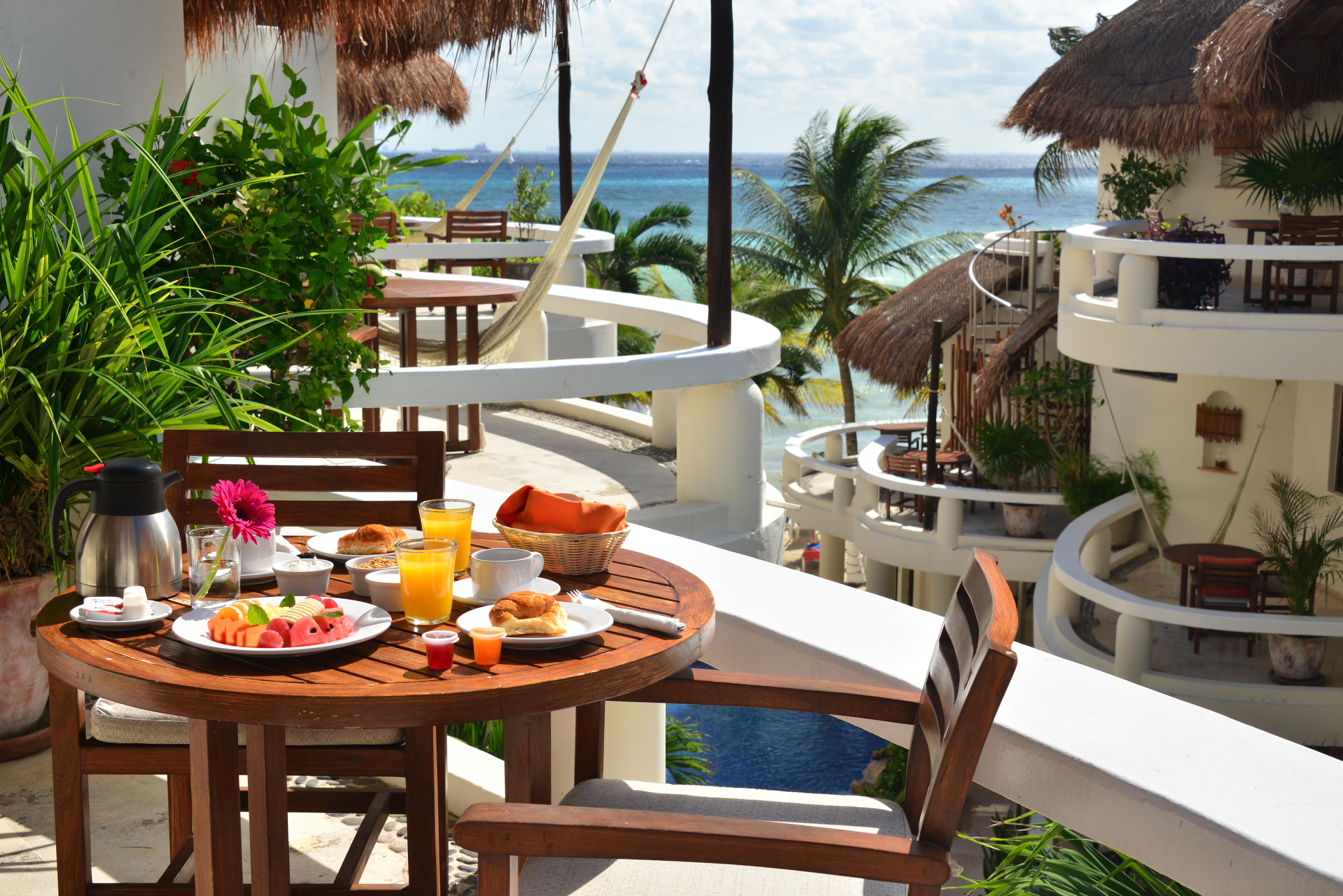 Khách sạn Playa Palms 4*