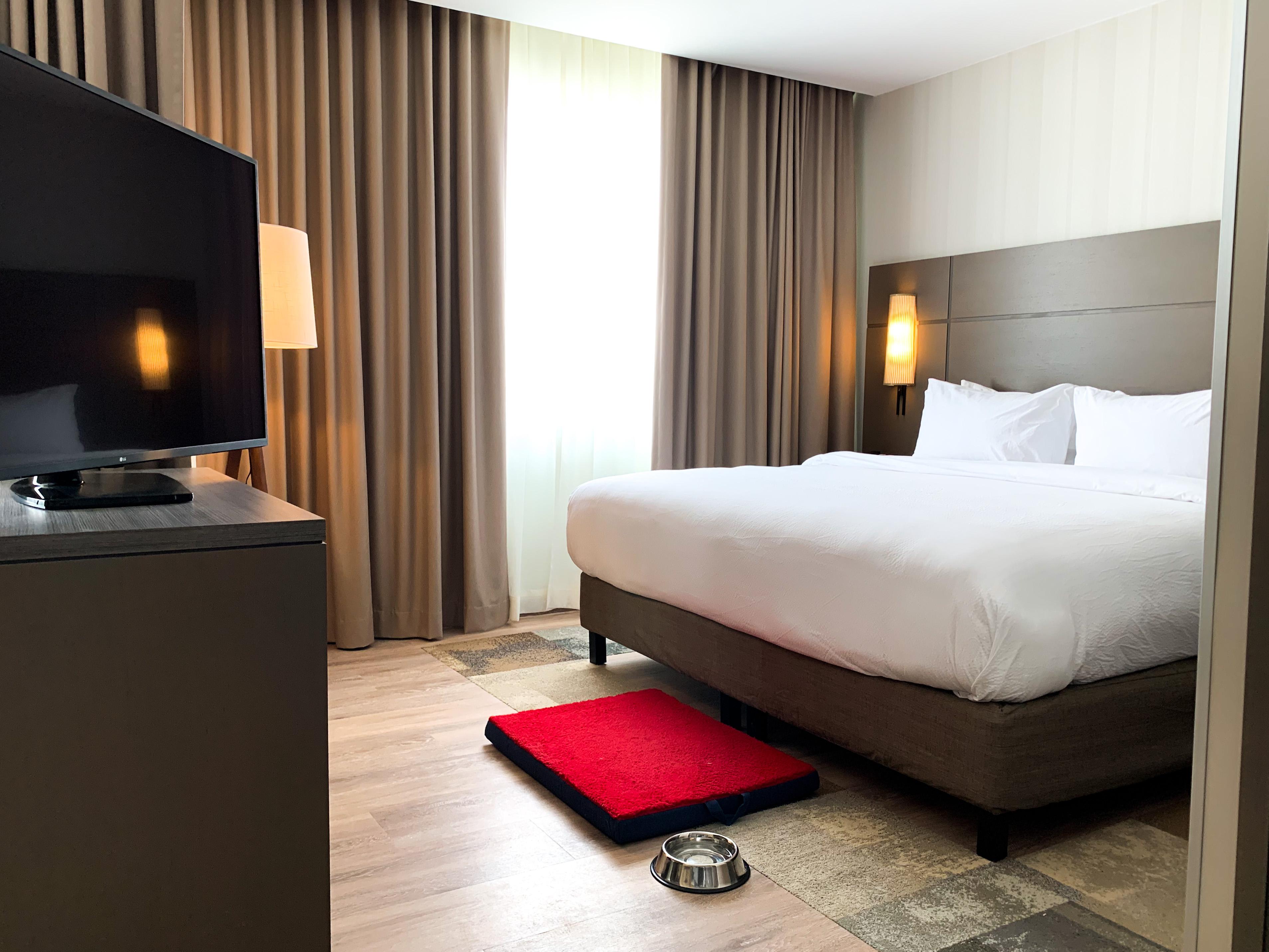Hotel By Marriott