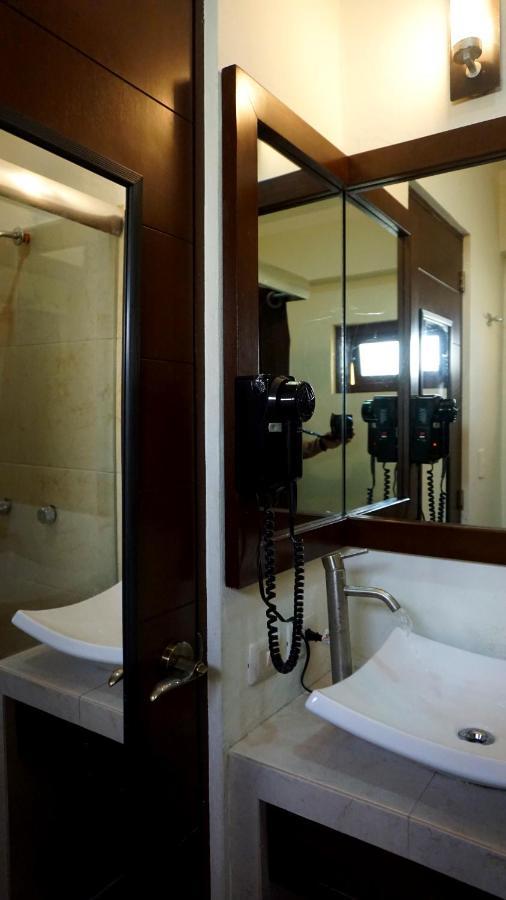 Khách sạn hẻo lánh Eleven Playa del Carmen