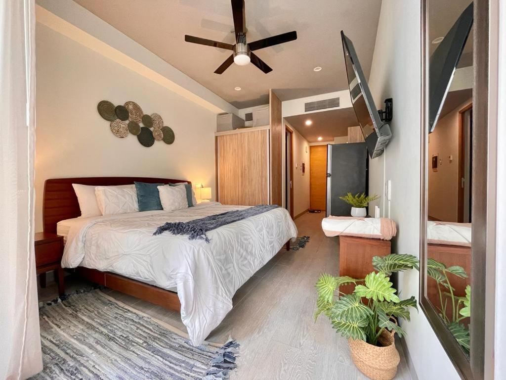 The Boat By Andiani Travel Aparthotel *
