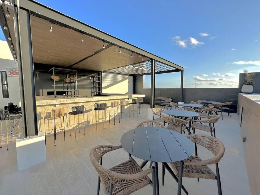 Apartment & Ocean View / Pool,jacuzzi & Parking - 423 Musa