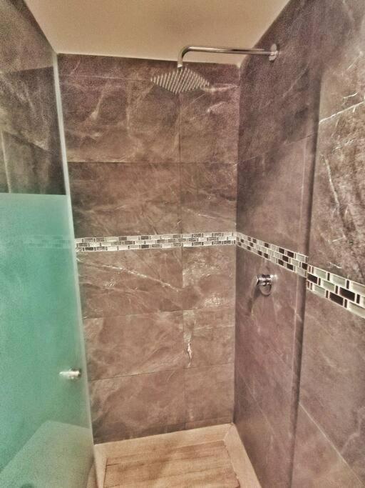 Vip! Pent-house With Your Private Pool & Chairs 2 Bedrooms Căn hộ