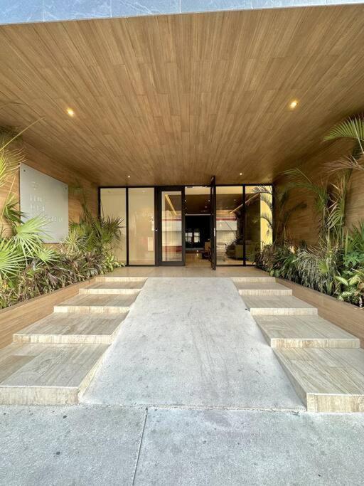 & Ocean View / Pool,jacuzzi & Parking - 423 Musa Apartment