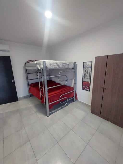 Departamento Con Casa Club En Playa. Apartment Playa del Carmen