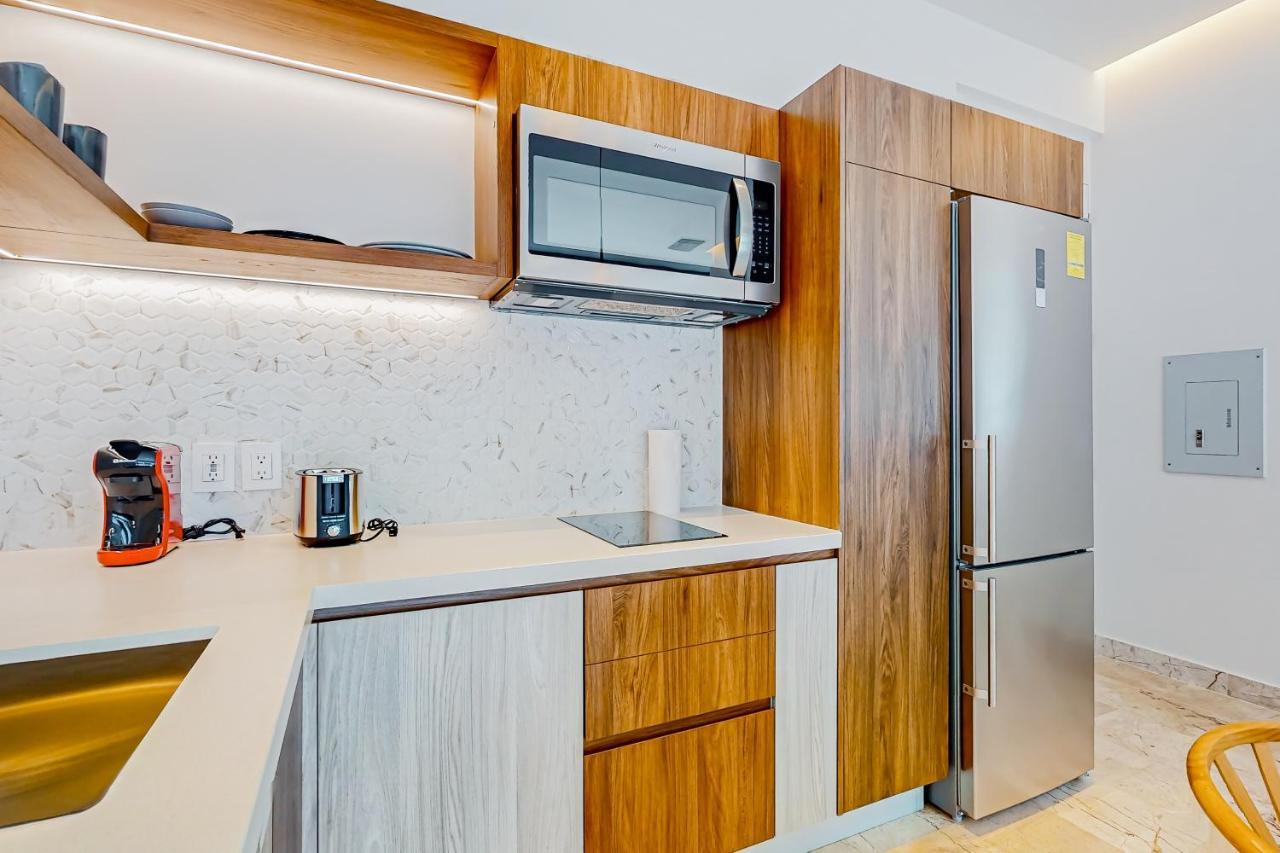 Singular Dream, Unit B 504 * Playa del Carmen