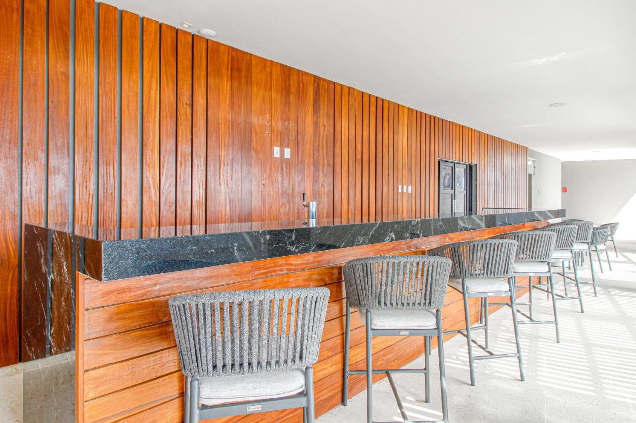 Apartment Singular Dream, Unit B 504 *