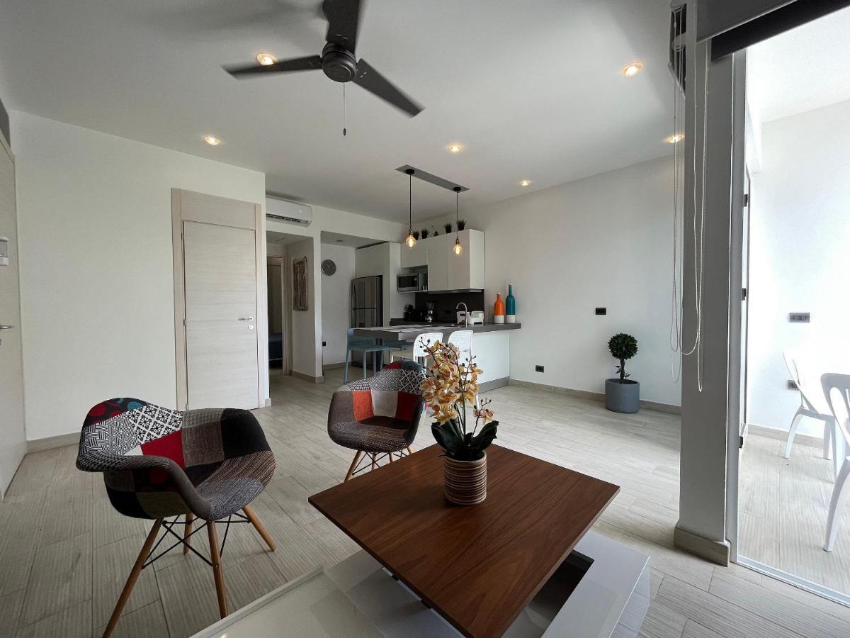 Cute And Great Location Place Downtown Playa Apartment